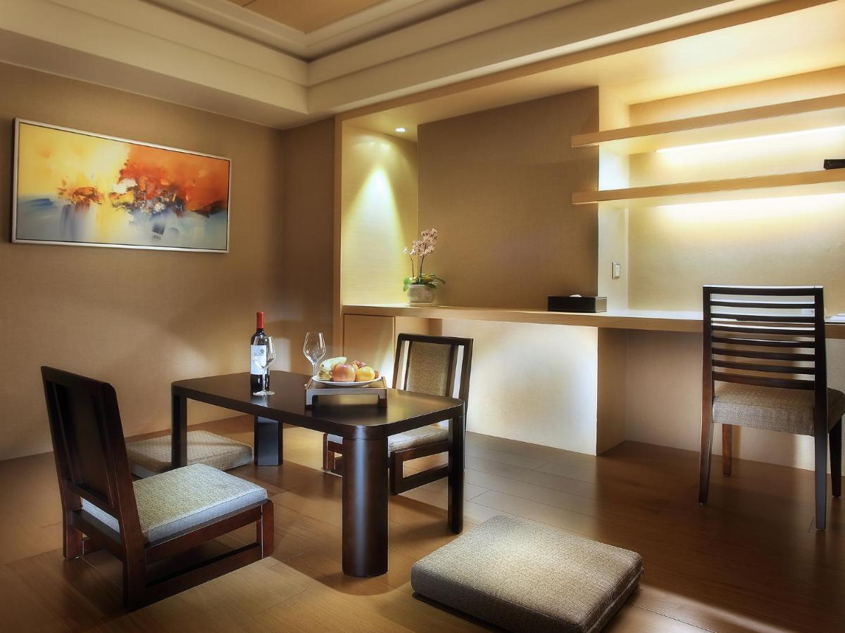 Sun Moon Lake Hotel Ючи Екстериор снимка