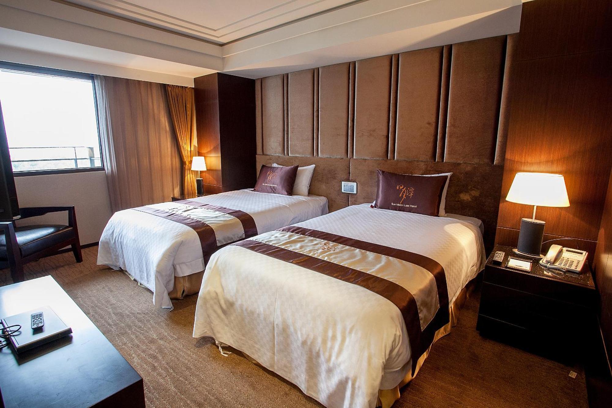 Sun Moon Lake Hotel Ючи Стая снимка