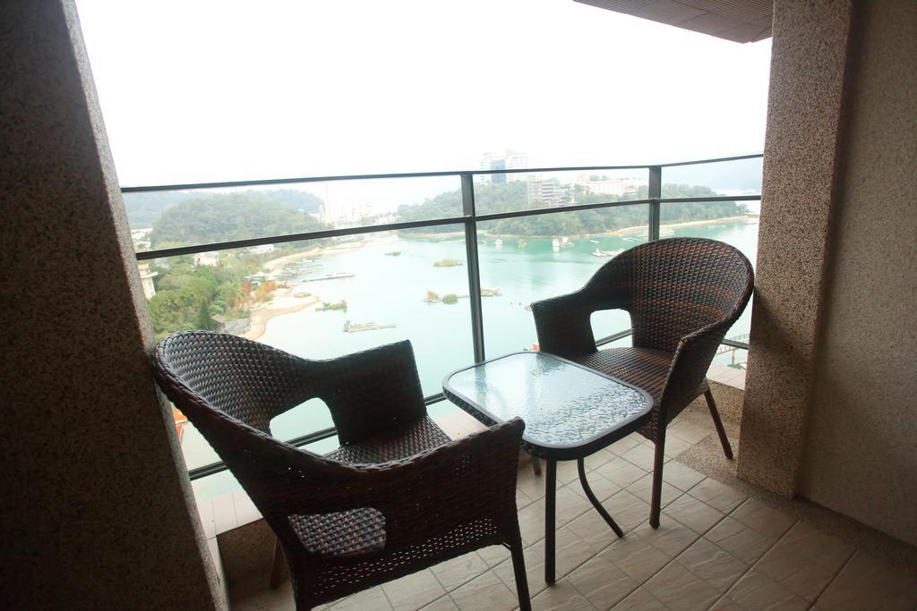 Sun Moon Lake Hotel Ючи Екстериор снимка