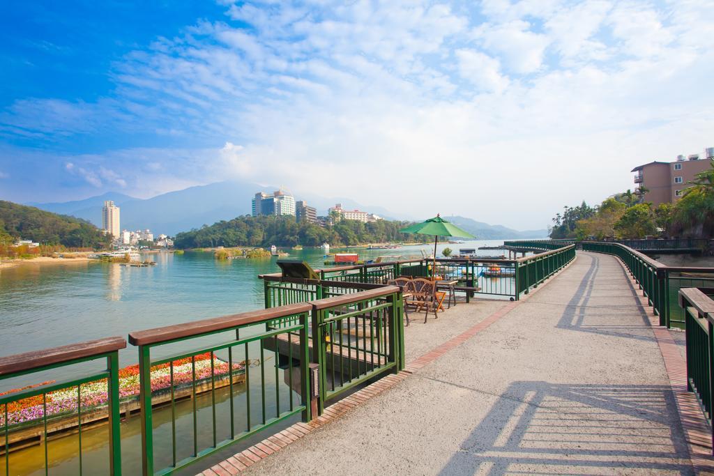 Sun Moon Lake Hotel Ючи Екстериор снимка