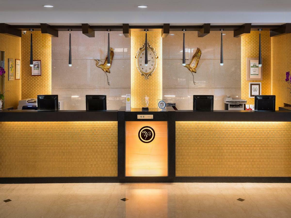 Sun Moon Lake Hotel Ючи Екстериор снимка