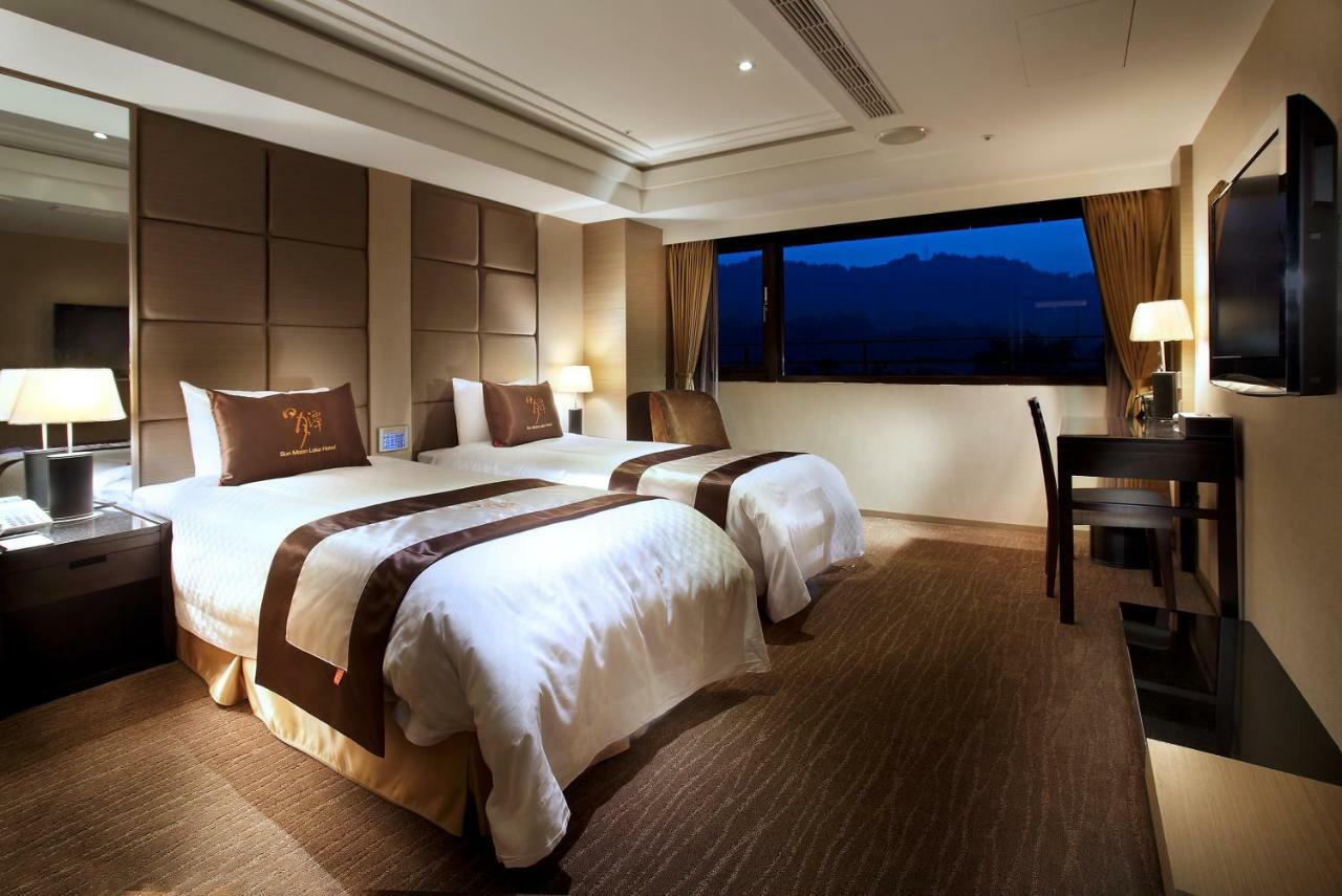Sun Moon Lake Hotel Ючи Екстериор снимка